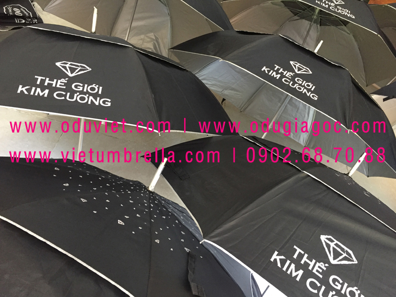 xưởng sản xuất ô dù cầm tay in logo quảng cáo